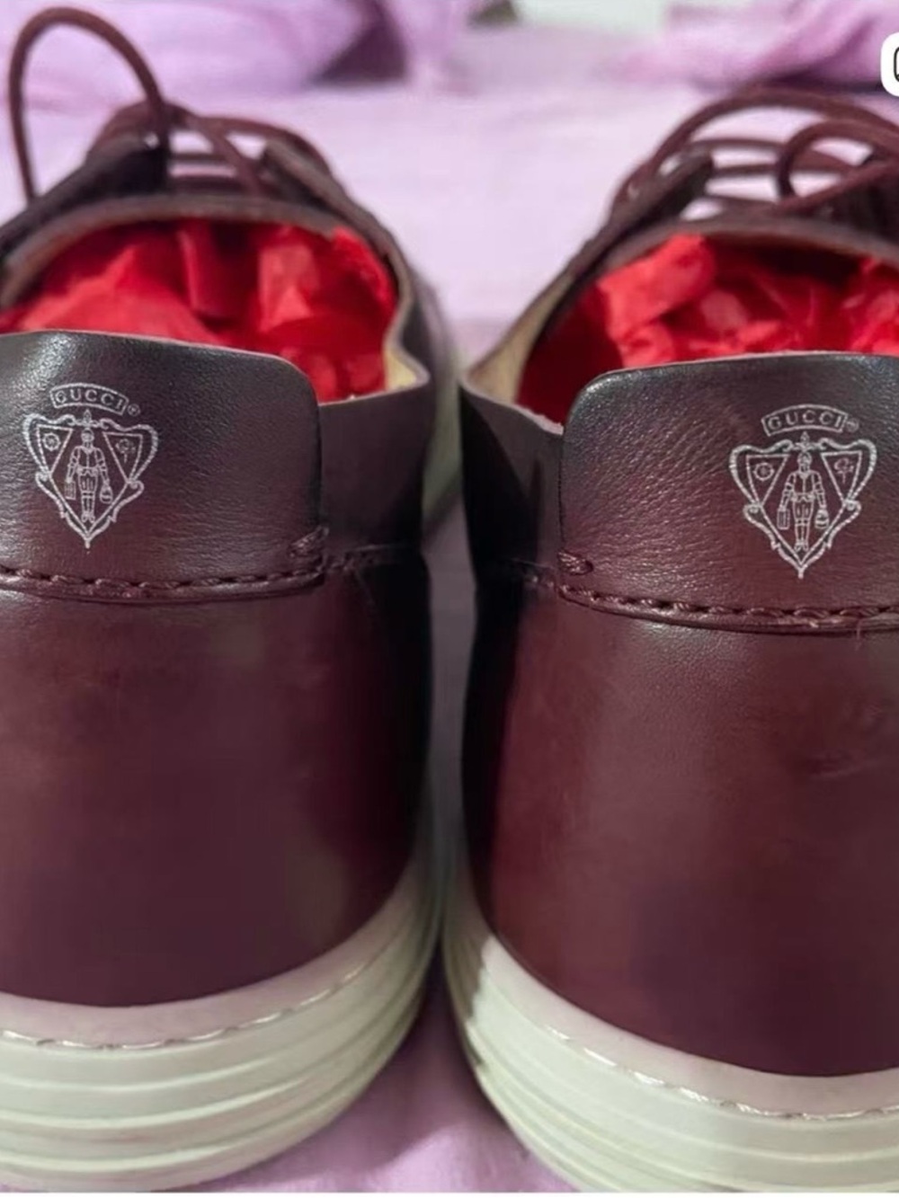 Gucci Men's Wine Leather Low-Top Sneakers with White Sole - Picture 2 of 3